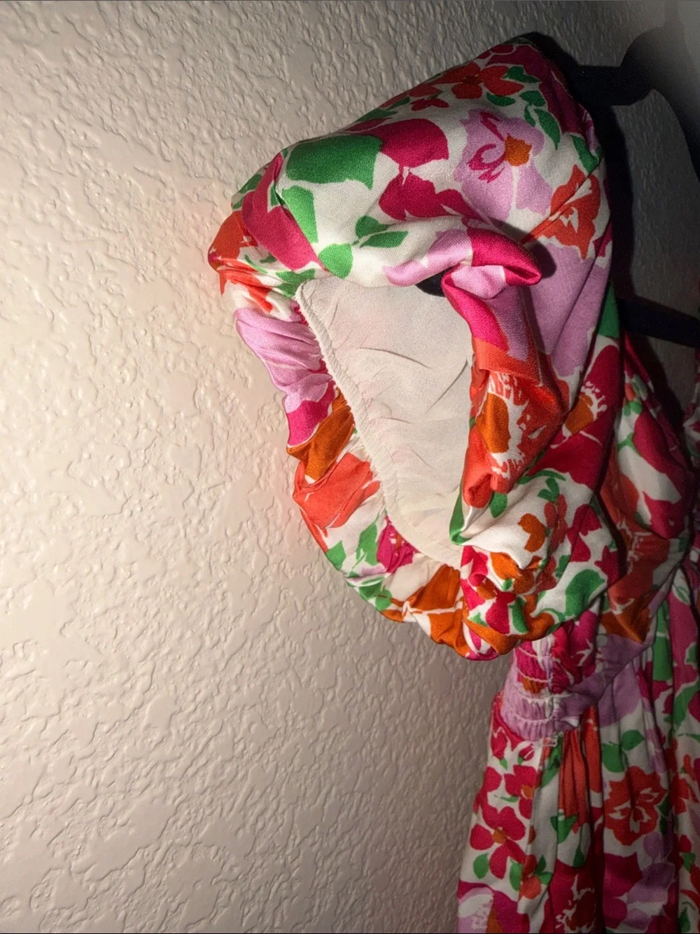 Astr Floral Puff-Sleeve Square Neck Top in Pink, Orange and Green